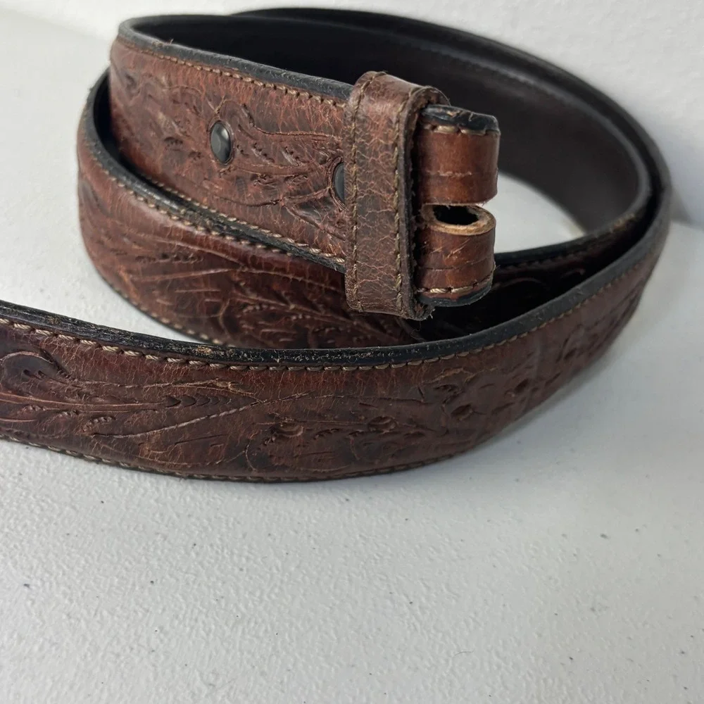 Vogt Vintage Hand Tooled American Bison Brown Leather Western Belt  Size 40